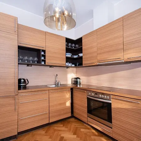 Апартаменти Stylish In The Heart Of Пярну