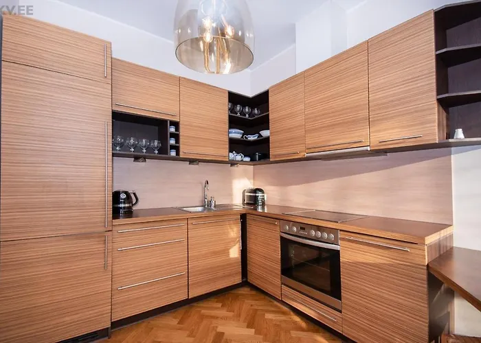 דירה Stylish In The Heart Of פארנו